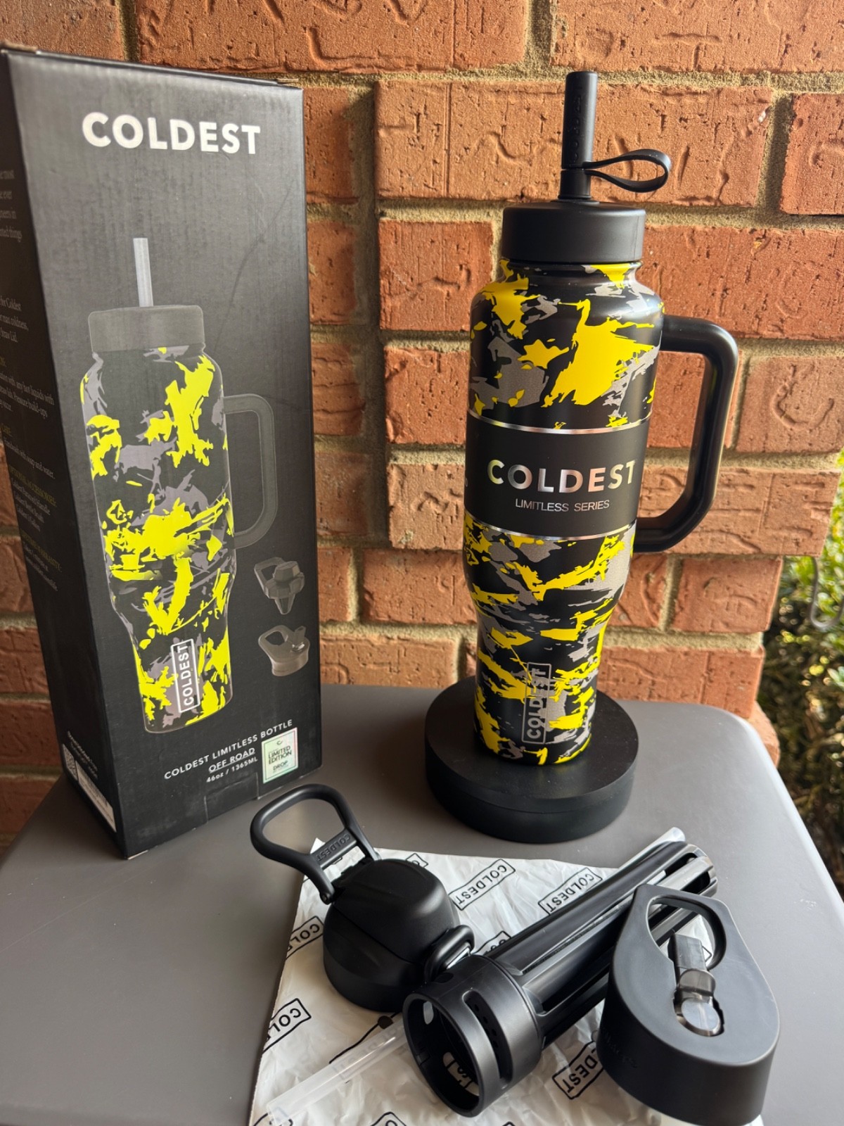 LAST ONE Coldest 46oz OFF ROAD , V8 3 Lids, Leak proof  NIB 