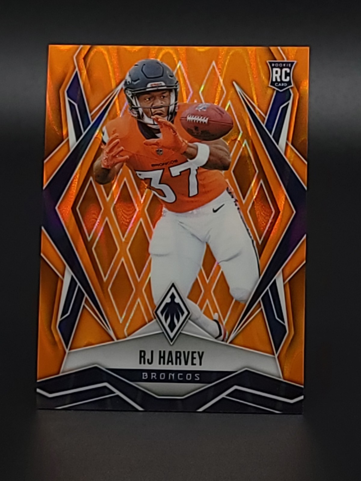 2025 Panini Phoenix #176 RJ Harvey Orange Seismic 9 /20 JERSEY MATCH RARE ROOKIE