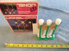 Lionel 3 Operating Street  Lamps VTG Made In USA