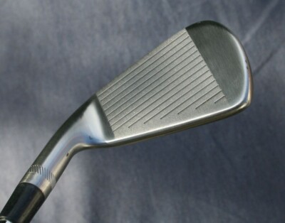 Titleist DCI 762 # 6 Iron VGC Original Dynamic Gold S300 Steel