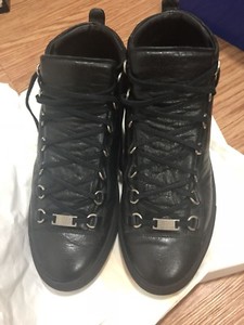 mens balenciaga arena