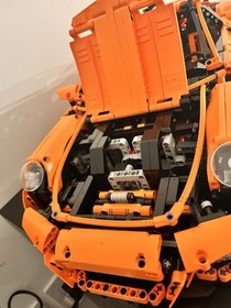 LEGO TECHNIC: Porsche 911 GT3 RS (42056) Used  100% Complete