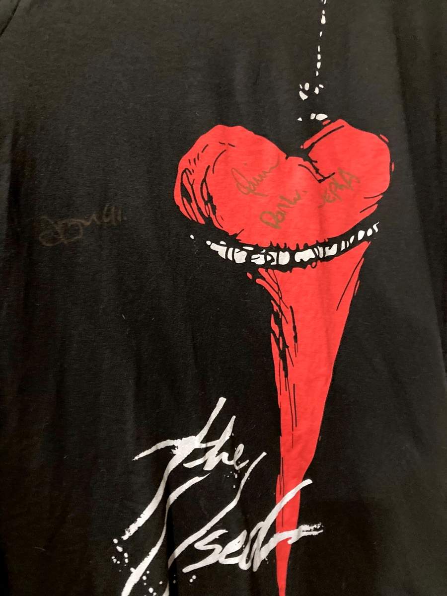 RARE The Used Entire Band Signed Autographed Tee T-Shirt with Bert