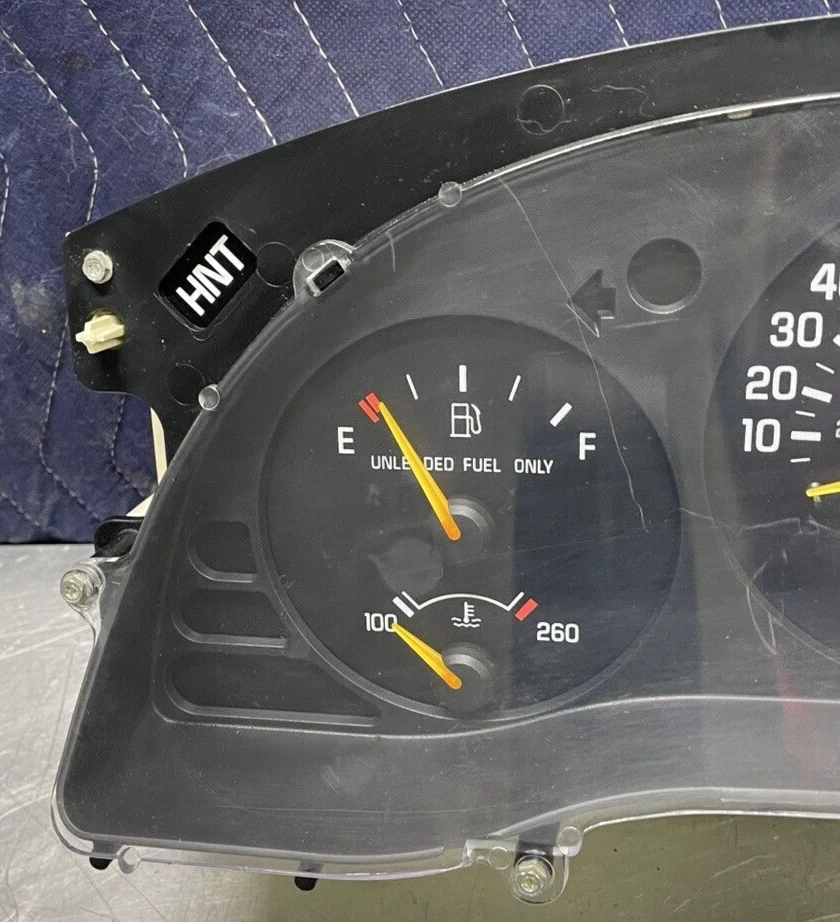1997 Chevrolet Monte Carlo Lumina Instrument Gauge Cluster W/Tach 107,809 Miles Foto 2 de 4