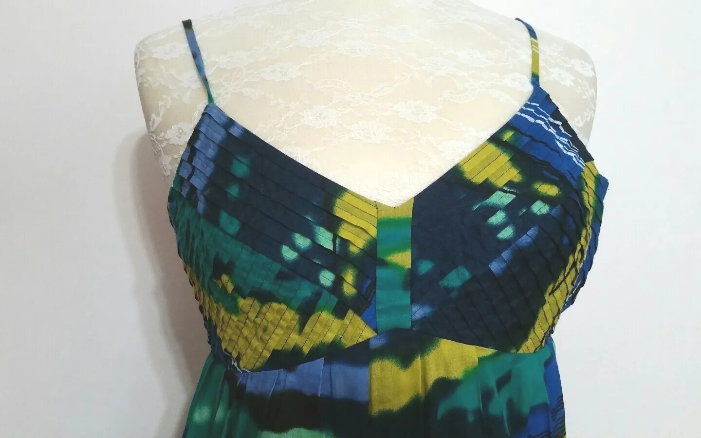 Calvin Klein Spaghetti Strap Multi Colored Lined … - image 2