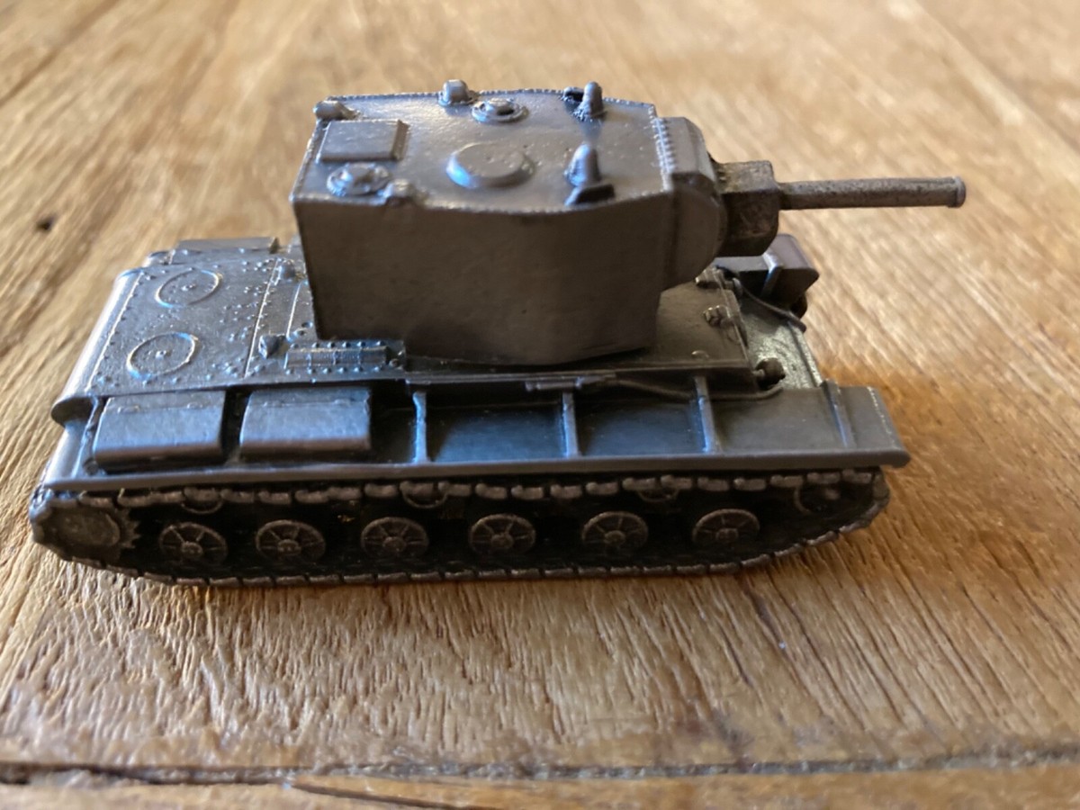 Miniature Char KV1 échelle 1/100 En Métal - Gris - Modèle Réduit Occasion
