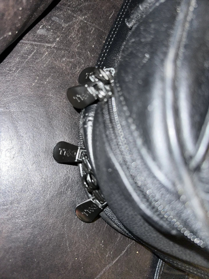 Maletín profesional Dell negro estuche acolchado para computadora portátil Foto 3 de 4