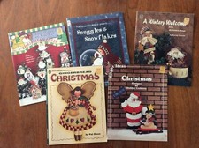 Lot Of 5 Christmas Folk Art Pattern Books,