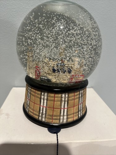 Seltene Designer Vintage Burberry Musical London Schneekugel funktioniert Weihnachten Neu mit Etikett - Bild 5 von 8