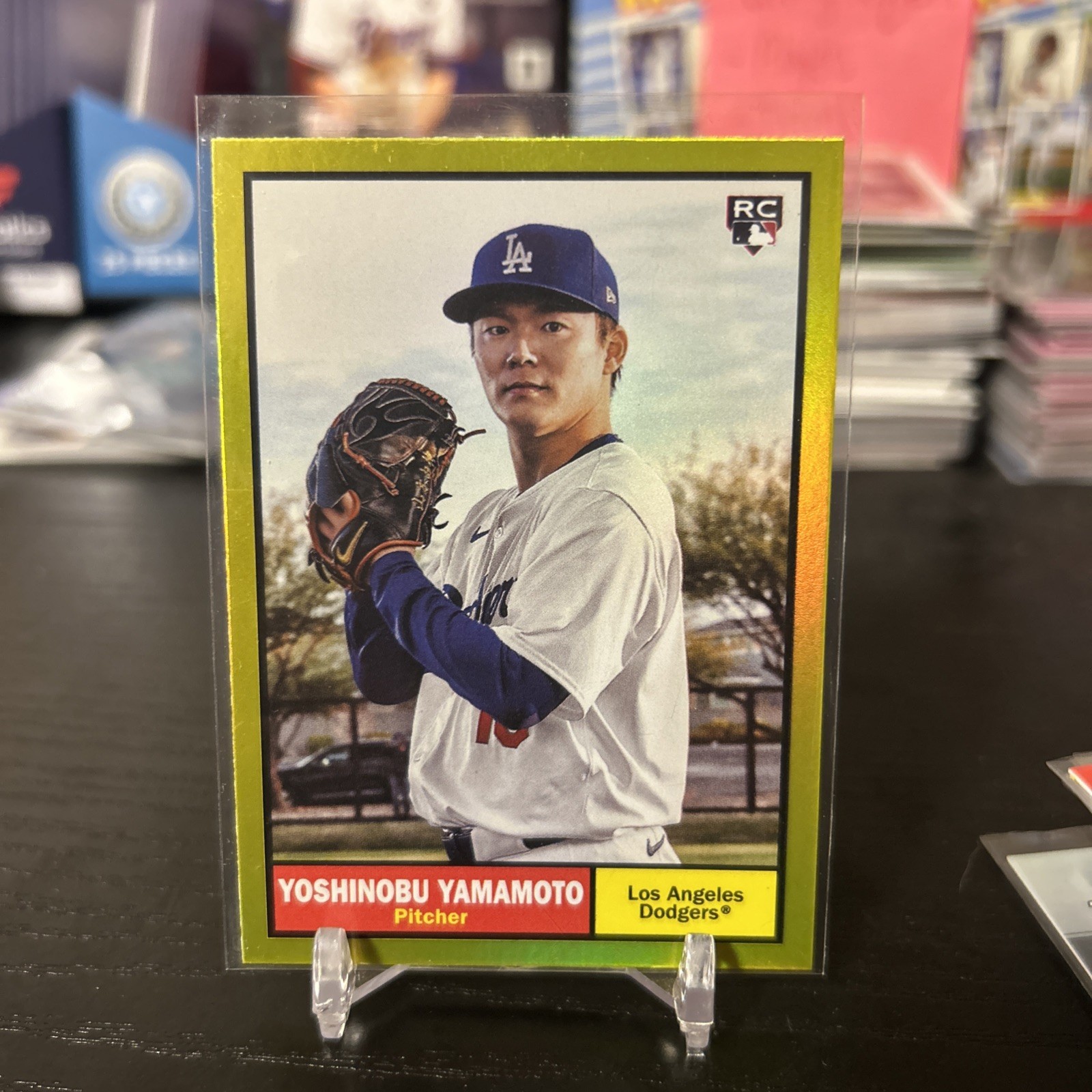 2024 Topps Archives - 1961 Topps Yoshinobu Yamamoto #61 Yellow Foilboard (RC)