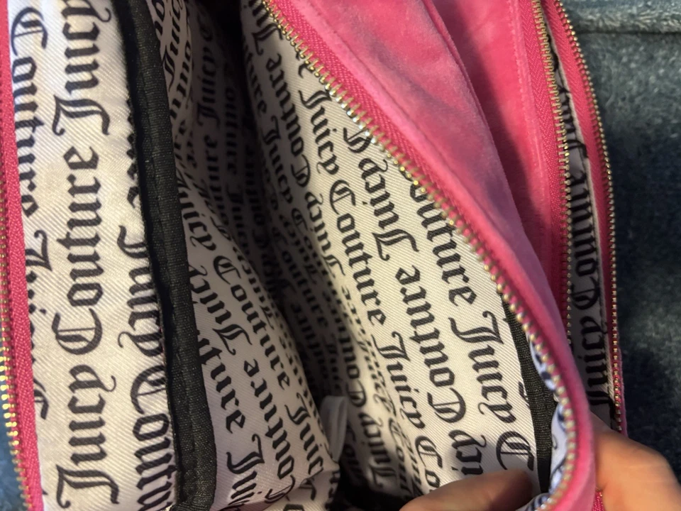 Pink Juicy Couture Travel Bag Set 6 Piece Travel Set - Image 3 of 4