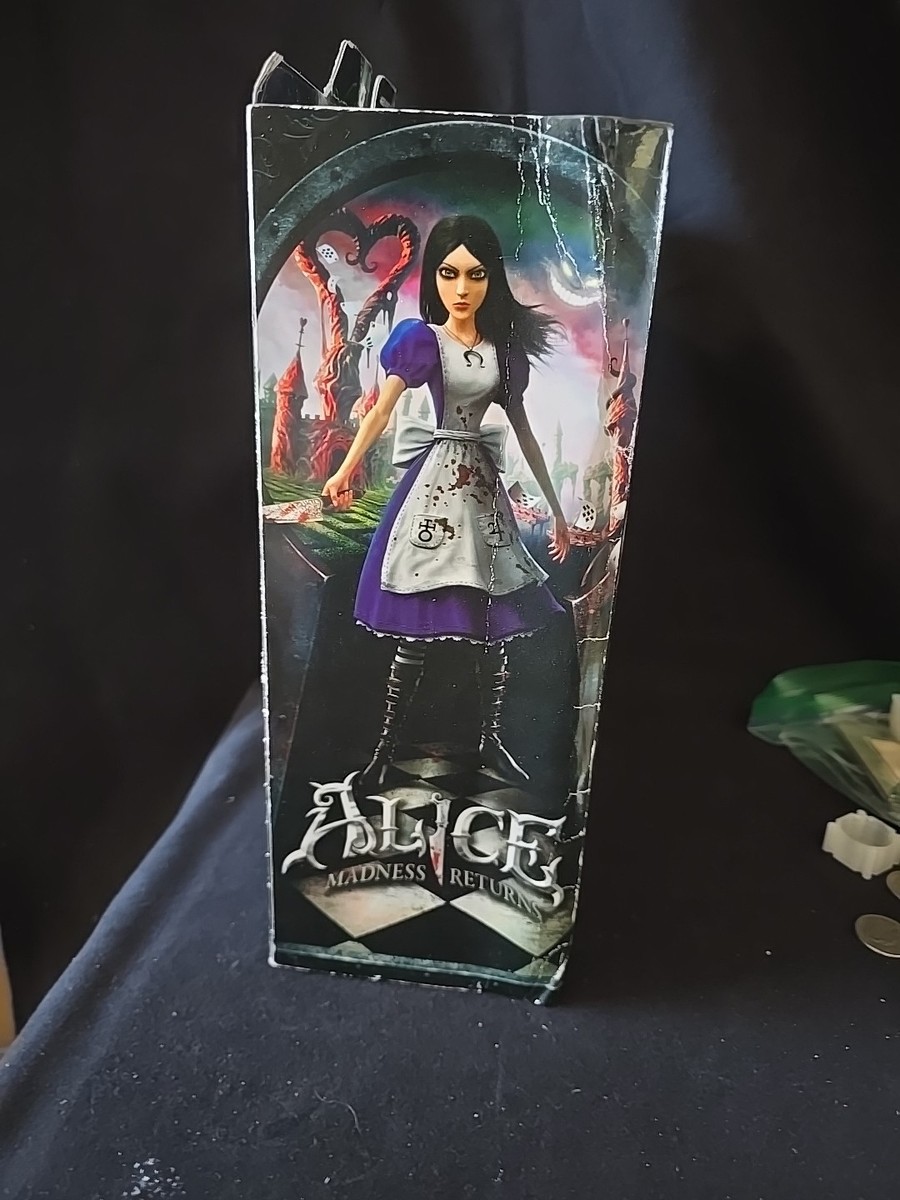 Alice✙マッドネスリターンズ Diamond Select Alice Madness Returns Select Hysteria Alice Action