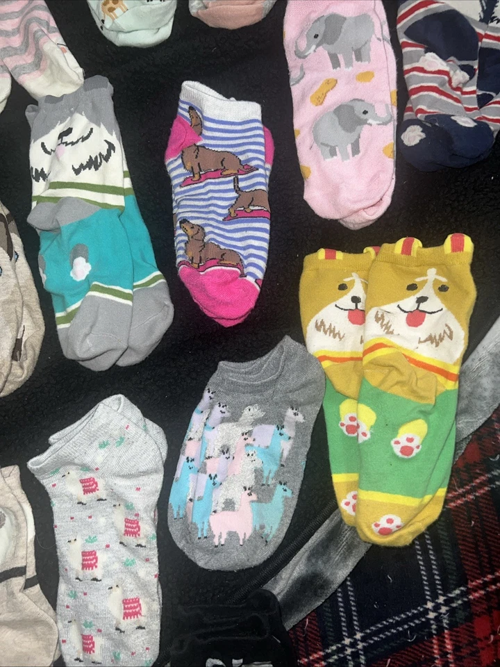 Lote de 23 calcetines temáticos animales para mujer talla 7-10 gatos, perros, conejos, llamas, ovejas Foto 4 de 4