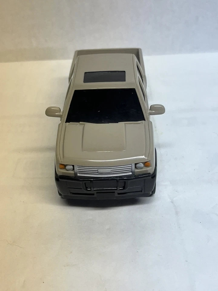 John Deere ERTL Toy Bundle Tan Pickup Truck, Skid Loader, Gator, Combine - Image 4 of 4