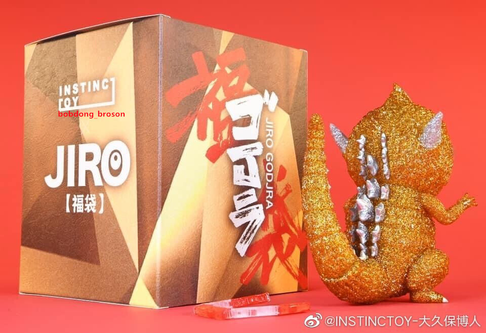 CHINO LAM × INSTINCTOY JIRO GODJRA CHINO LAM × INSTINCTOY JIRO GODJRA (GOLDEN ver.) New Year