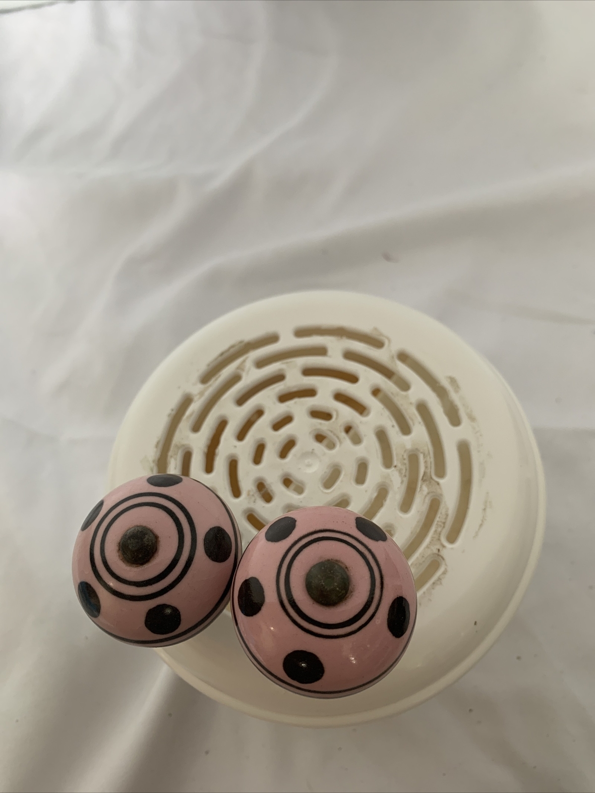 Picture 2 of 9