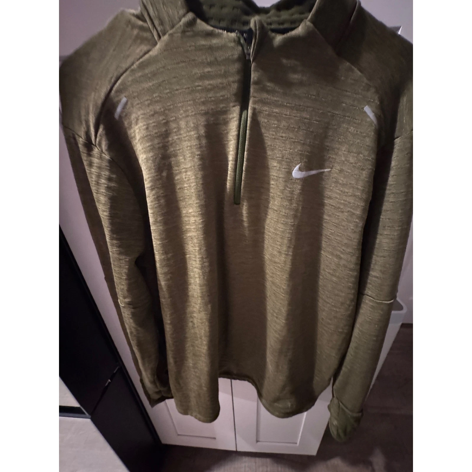 Nike Men's Olive Green Dri FIT Quarter Zip Long Sleeve Athletic Pullover Shirt