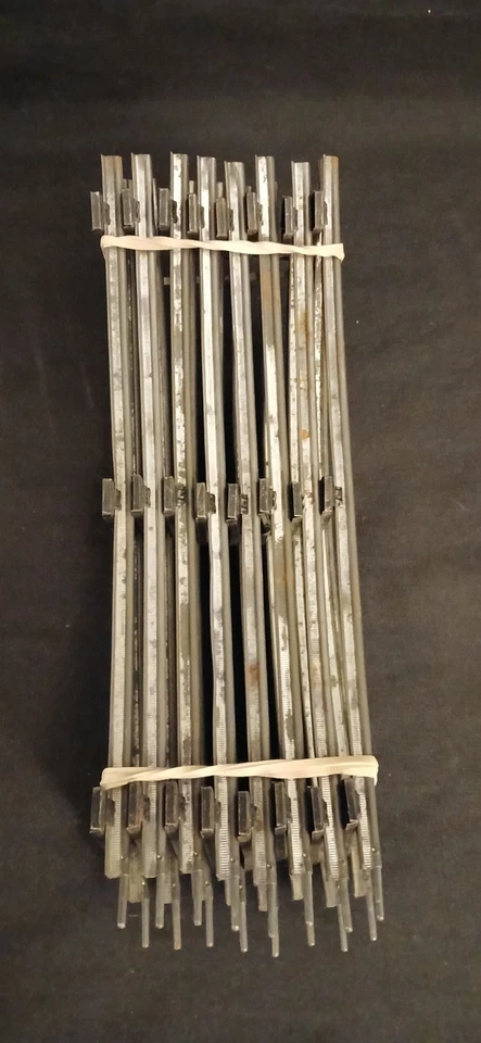 Vintage Marx Wind Up Train Locomotive Car Track O Gauge 8 Curved Complete Circle - Image 4 of 4