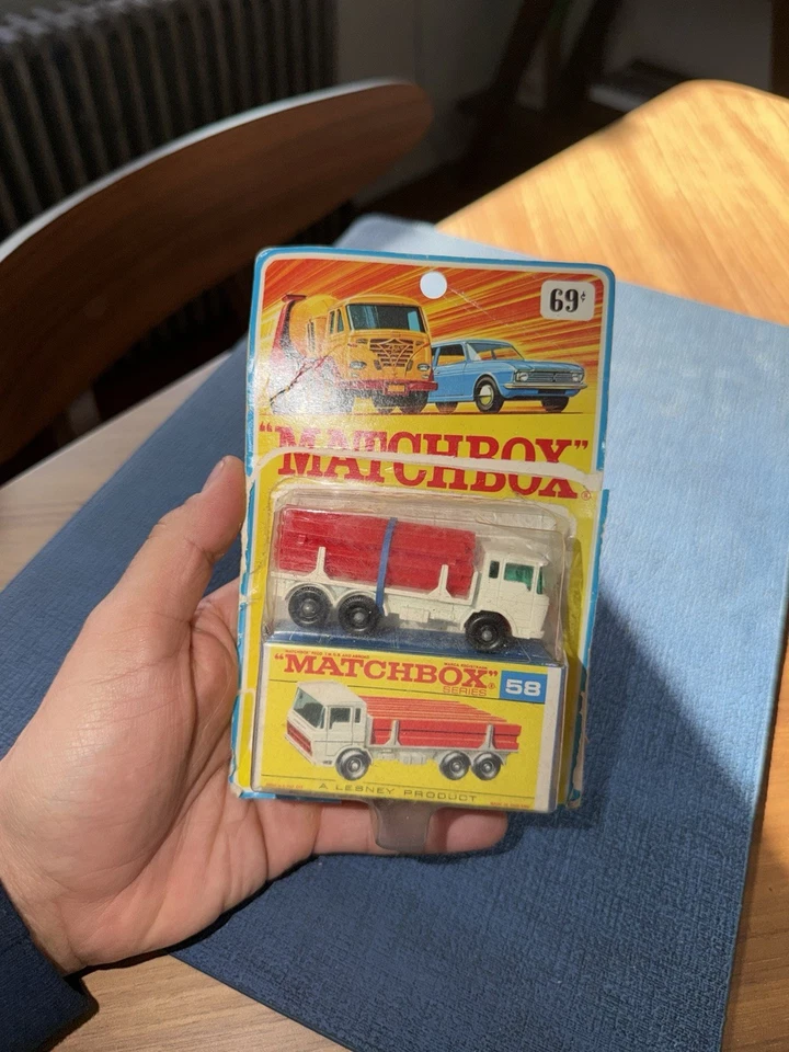 RARE Vintage Matchbox Lesney #58 DAF Girder Truck Blister Pack MINT w/ BOX - Image 3 of 4