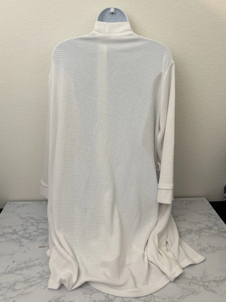 Bata de baño Secret Treasures con cinturón manga larga tejido de algodón talla XL blanca F1 Foto 3 de 4