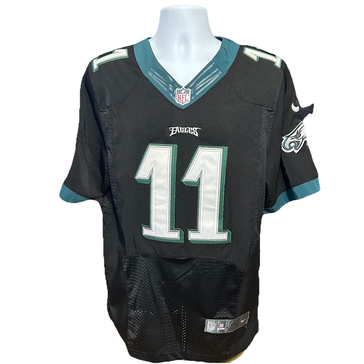 Carson Wentz Philadelphia Eagles Nike On Field Jersey #11 Men Medium 40  Black