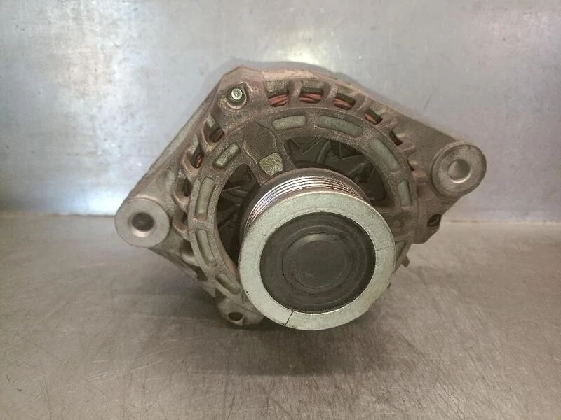 1022118260 alternatore per OPEL VECTRA C STATION WAGON (Z02) 1.9 CDTI 5306498 - Immagine 2 di 4