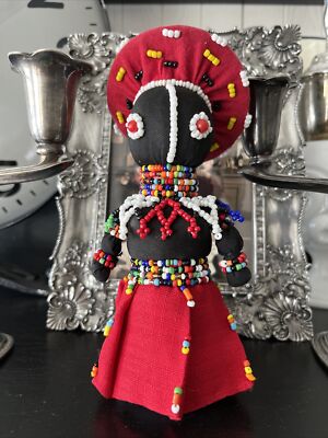 VIntage South Africa Handmade 3'' Zulu ceremonial fertility Sangoma Doll   7''