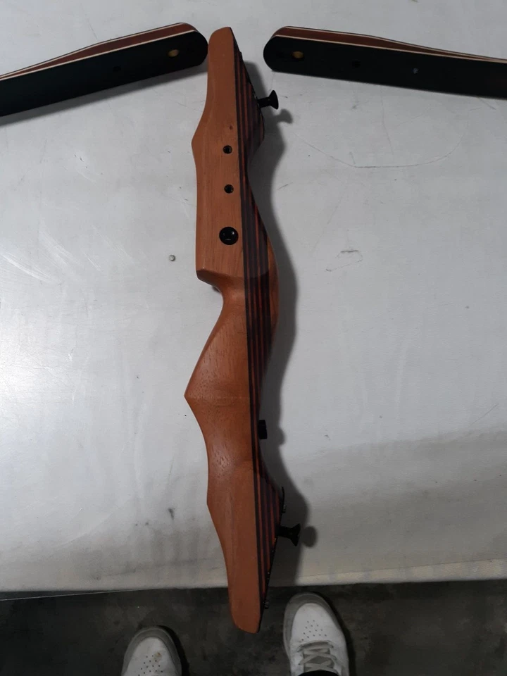 PSE Archery Heritage Series Shaman Recurve 62" 40 lb diestro Foto 2 de 4