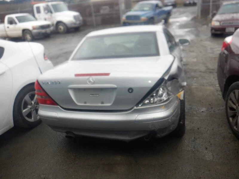 Cilindro maestro de freno usado se adapta a: Mercedes-benz Mercedes slk 170 1998 tipo SLK230 Foto 3 de 4