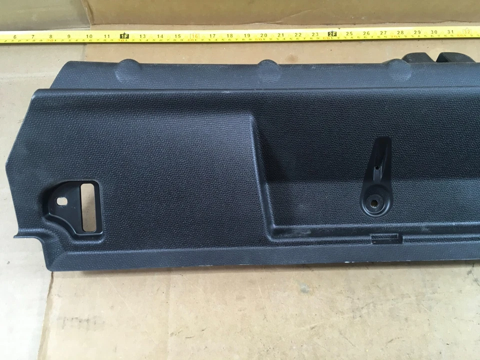 2015-2017 MINI COOPER COUNTRYMAN R60 ACABAMENTO DE SOLEIRA DE PORTA-MALAS HARDTOP 9801185 FABRICANTE DE EQUIPAMENTO ORIGINAL. - Imagem 2 de 4