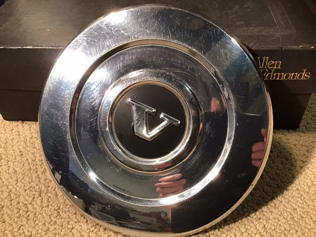 Vintage Volvo 240 Wheel Center Cap 1980s Vintage Hubcap NICE