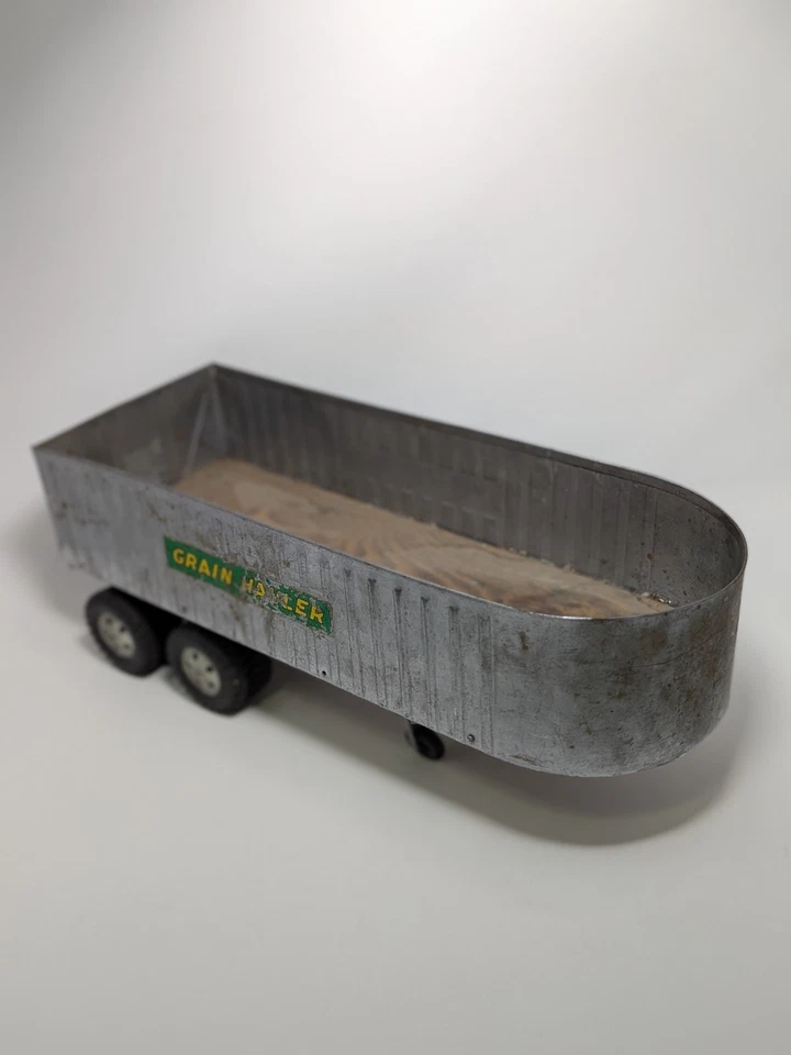 Remolque Tonka Toys M 1955 de colección súper raro remolque de grano de acero prensado Foto 3 de 4