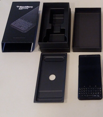 BlackBerry KeyOne BBB100-7 Unlocked Dual SIM Smartphone - 64GB