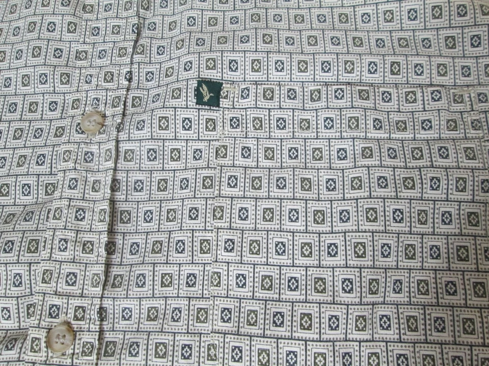 Camisa masculina vintage Burt Pulitzer XL branca verde geométrica edição de colecionador - Imagem 4 de 4