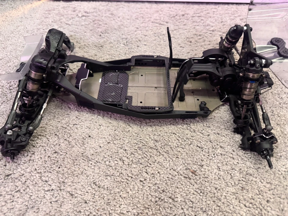 TEAM LOSI TLR 22 5.0 ELITE - ¡Actualizado! Titanio, ¡repuestos! Foto 4 de 4