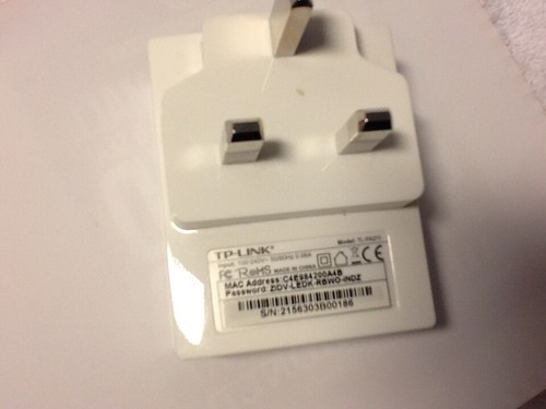 TP-LINK TL-PA211 AV200 Nano 200Mbps Powerline Adapter. - 第 5/5 張圖片