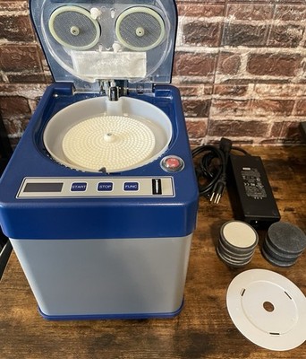 Elm Eco Pro 2 Automatic Disc Repair Machine w/ Card, Power Cord, Pads, & Box
