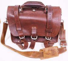 Saddleback Full Grain Leather Classic Briefca...
