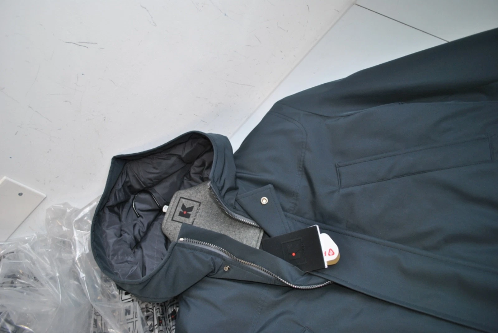 KIRED BY KITON NAPLES WARM PADDED COAT 1450.00 POSTER. SZ 50 BLU - product detail image 3