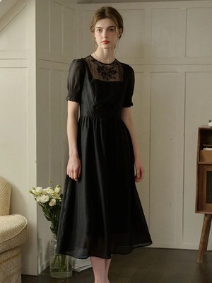 Angel Round Neck Mesh Embroidered Puff Sleeve Dress- Black Sz Small