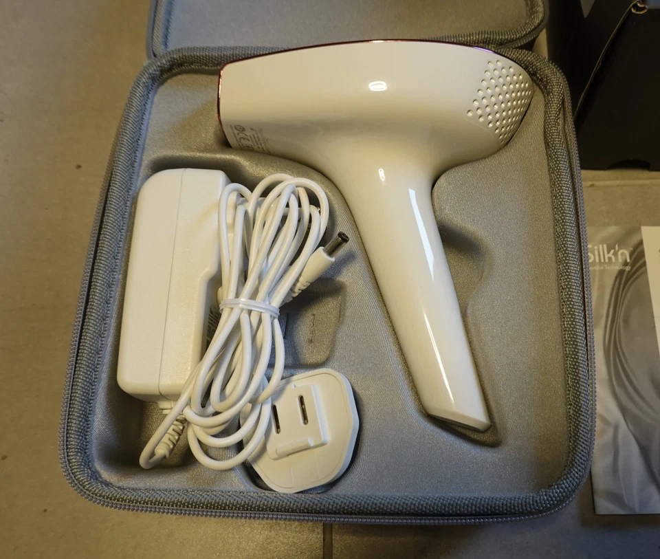 IPL/HPL Silk'n Motion Haarentferner H3220 Premium: 600.000 Blitze - Bild 2 von 4