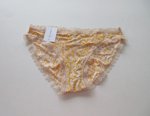 Calvin Klein Women's Flirty Bikini Underwear QD3840 XS, S, M, L, XL $15.00 NWT - Picture 11 of 97
