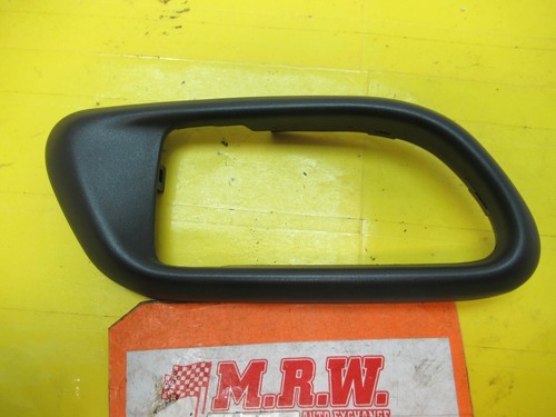 DOOR HANDLE INNER INTERIOR TRIM RING PASSENGER REAR RIGHT for 03 04 05 FORESTER