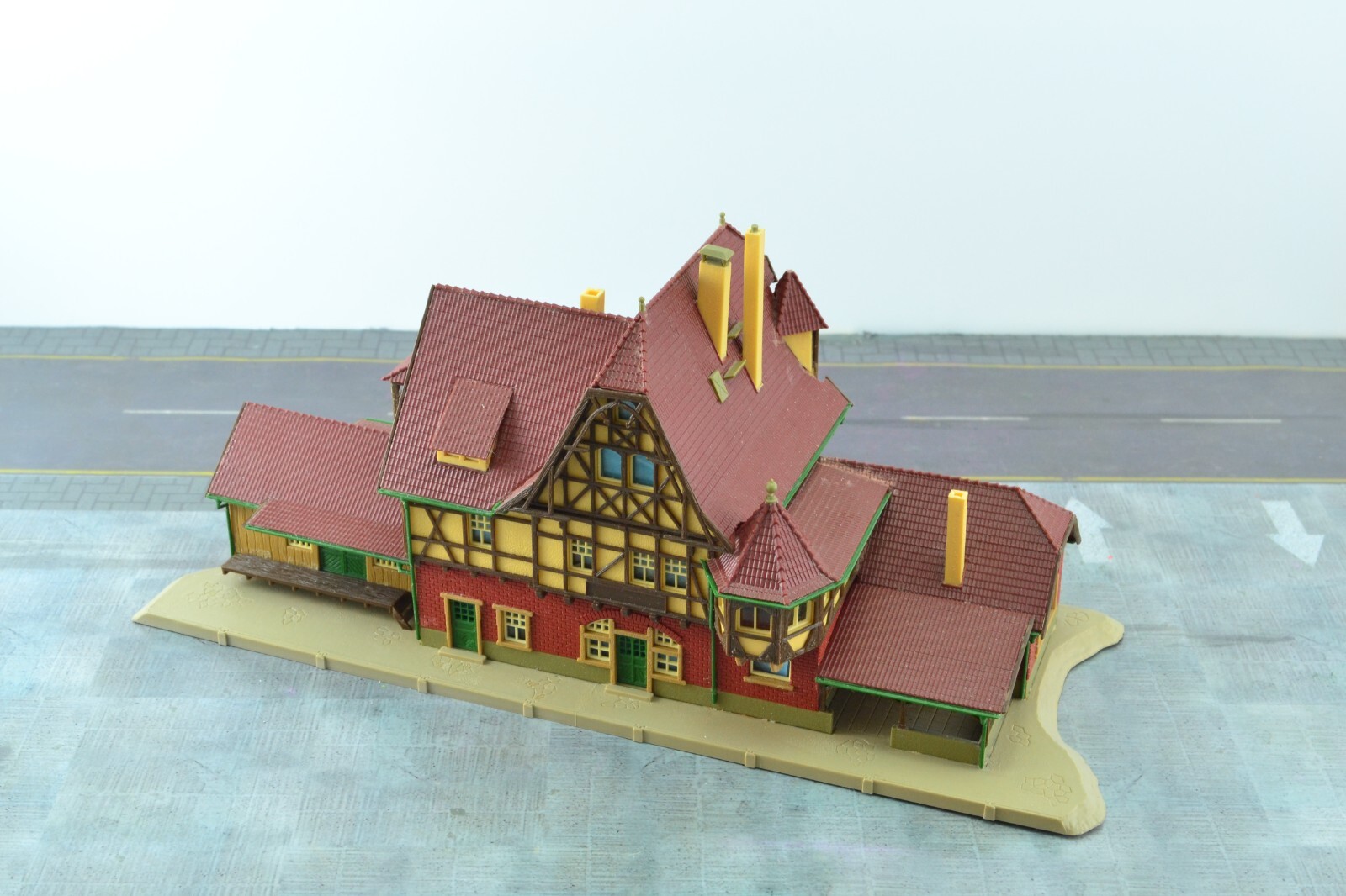 Picture 4 of 6