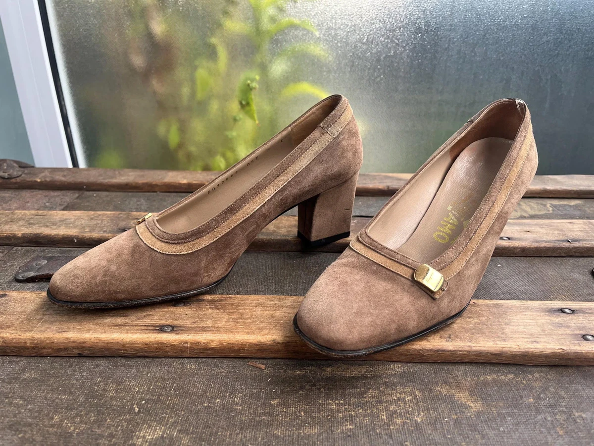 Salvatore Ferragamo 8 Women's US Shoe Size Vintage Shoes for Women