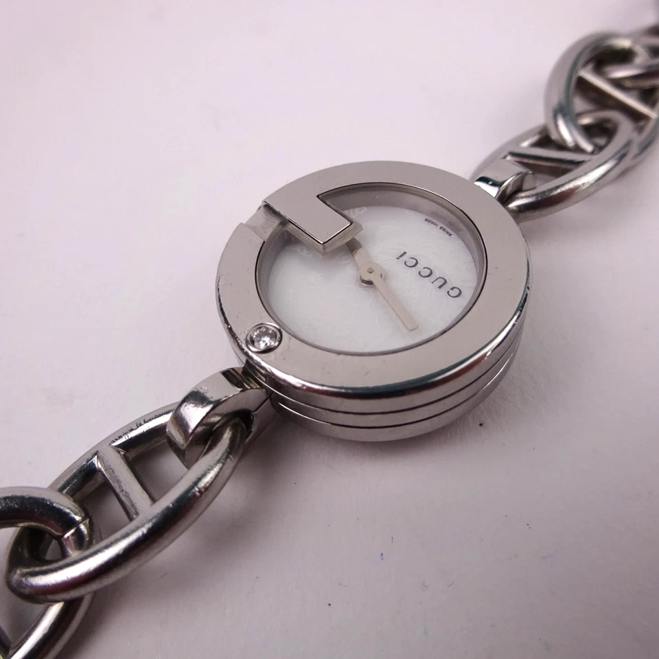 Gucci 107 Charm Bracelet Watch Floral Mother of Pearl Dial Diamond Set Case - Image 4 of 4