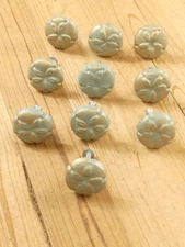 10 SHELL SAND DOLLAR DRAWER PULLS CABINET BATHROOM NAUTICAL KNOB CAST IRON DECOR