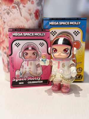 その他 MEGA SPACE MOLLY series4 CELEBRATION Authentic Mega Space Molly 100% Anniversary Series 4 Figure Toys