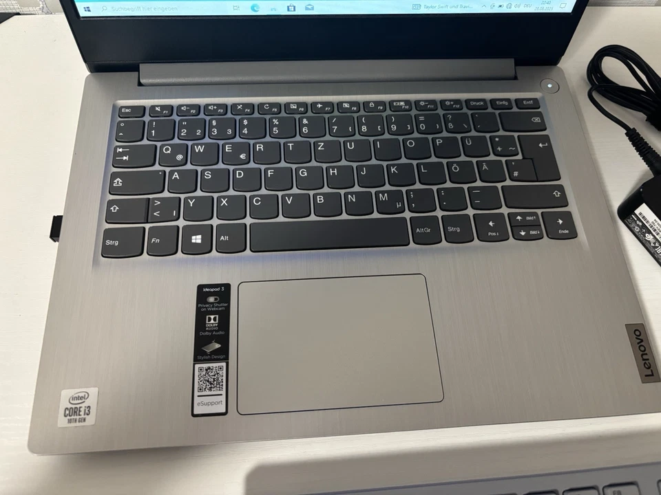 Lenovo IdeaPad 3 15 6 Zoll Intel Core I3 10th Generation 4 GB - Bild 2 von 4