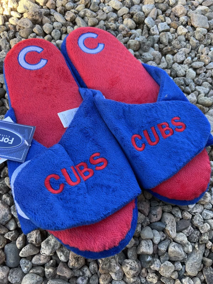 Cubs slippers shop mens